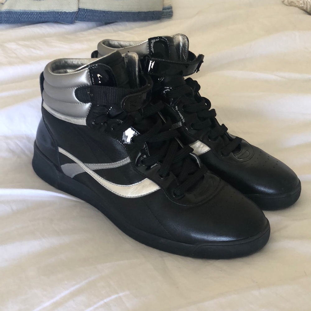 Lightly worn LV sneakers